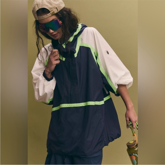 3471. FREE PEOPLE Like The Wind Logo Jacket in Navy NWOT $98 - Picture 2 of 6